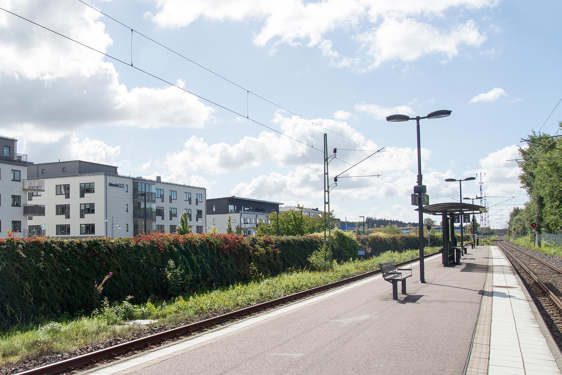 Tåget ger bostäder och hållbart resande i expansiva Ytterby