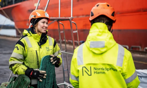 Norrköpings Hamn är regionens hamn och port mot världen